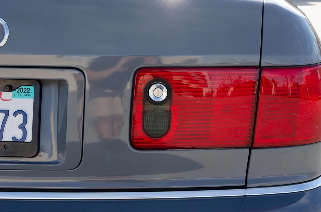 2003 Audi D2 S8 - Image 22 of 31