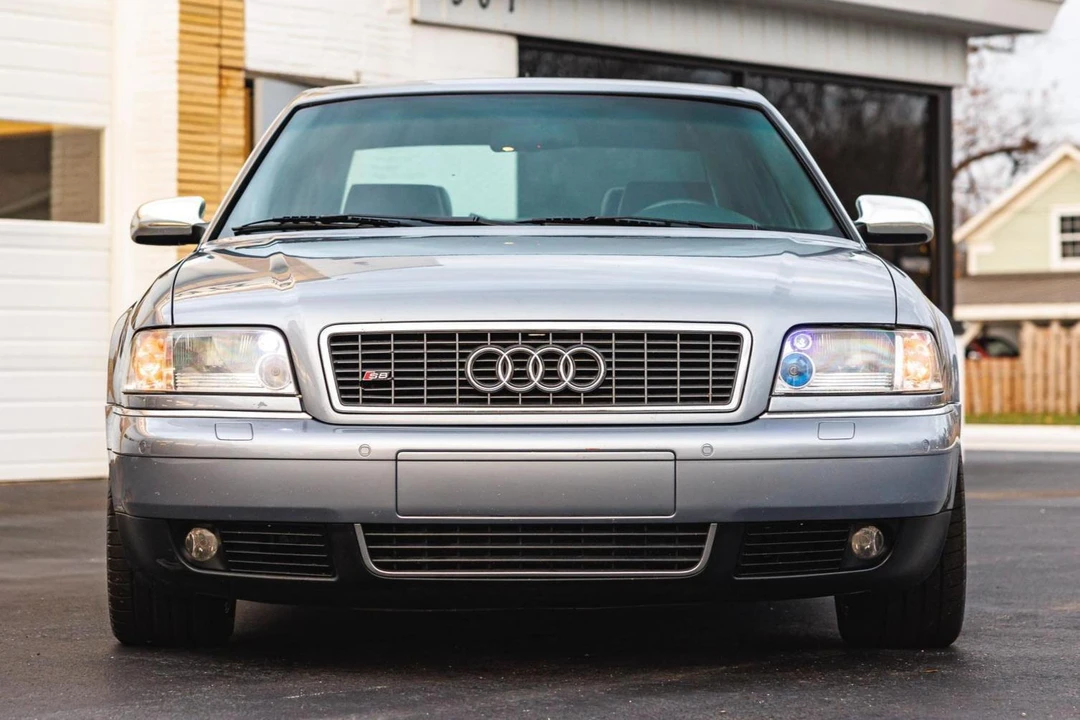 2003 Audi D2 S8 - Image 2 of 31