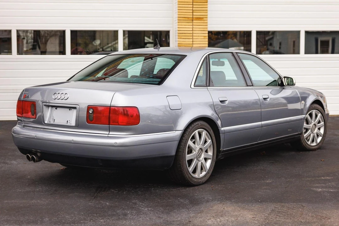 2003 Audi D2 S8 - Image 4 of 31