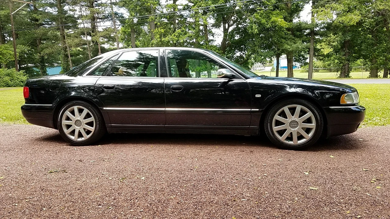 2003 Audi D2 S8 - Image 3 of 31