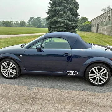 2003 Audi TT Convertible 2D