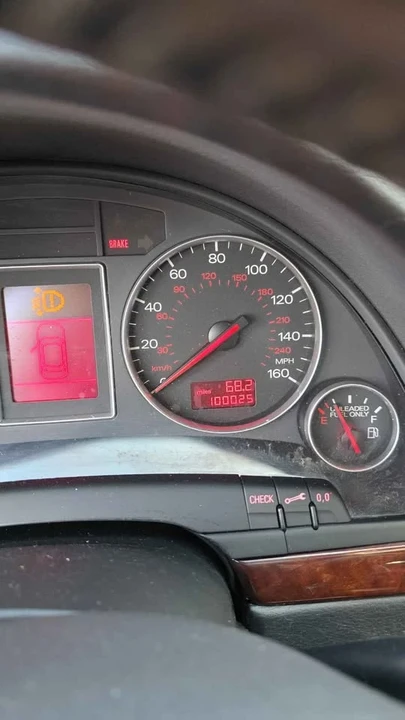 2003 Audi B6 A4 - Image 9 of 10