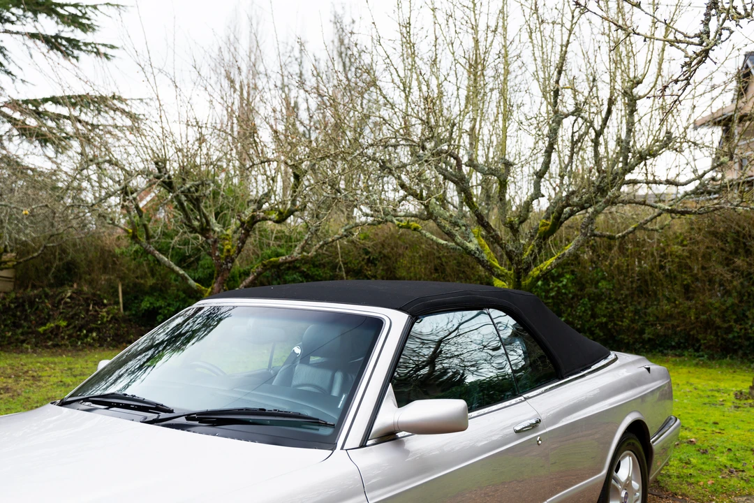 2003 Bentley Azure 1st Gen - Image 25 of 31