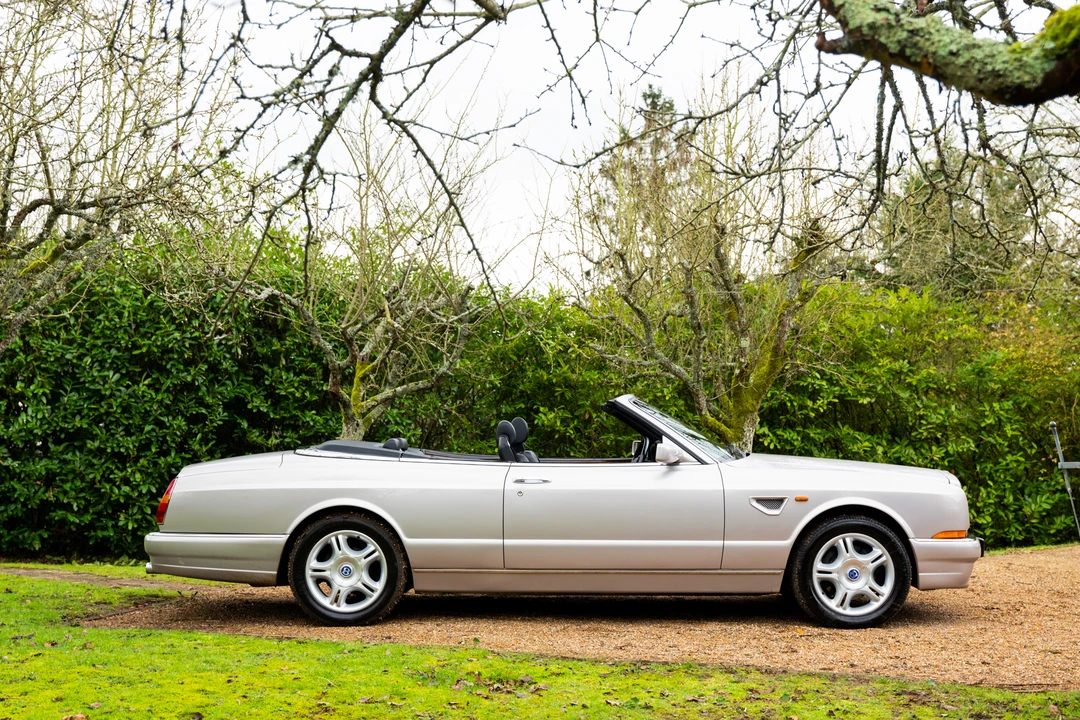 2003 Bentley Azure 1st Gen - Image 19 of 31