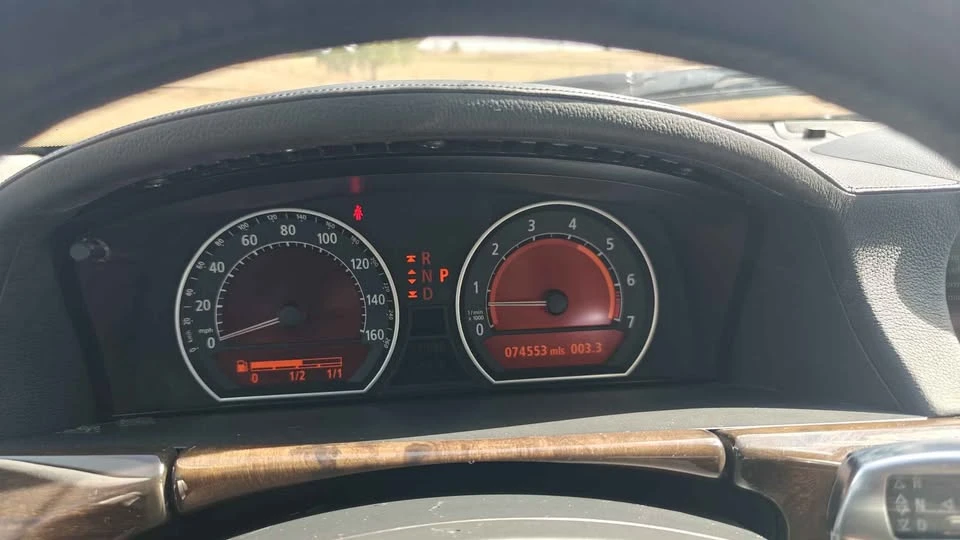 2003 BMW E65/E66 750i & 760i Sedan - Image 13 of 17