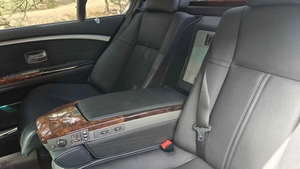 2003 BMW E65/E66 750i & 760i Sedan - Image 11 of 17