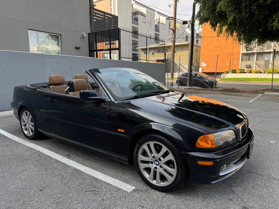 2003 BMW E46 330i & 330Ci - Image 14 of 15