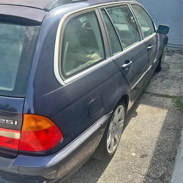 2003 BMW 3 Series 323i Wagon 4D