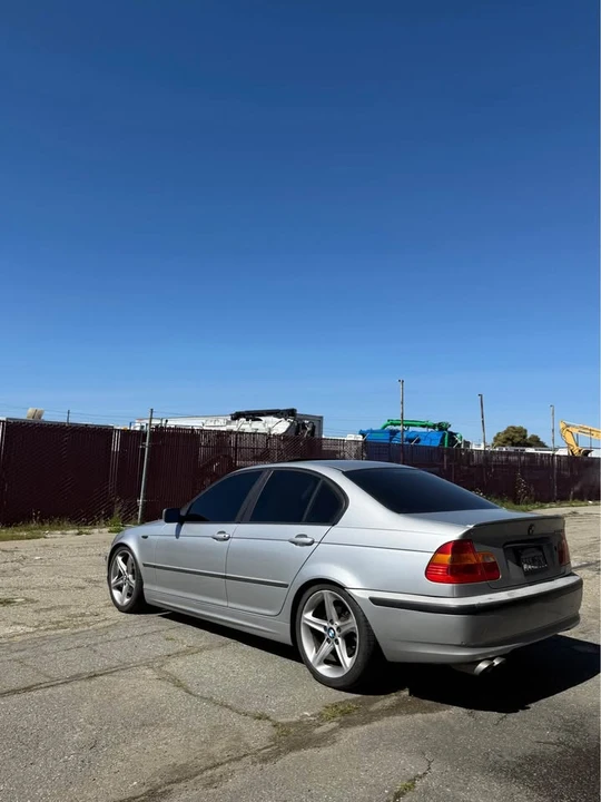 2003 BMW E46 3 Series - Image 3 of 16