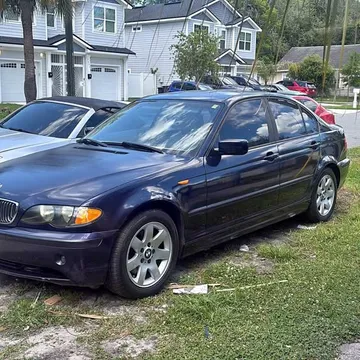 2003 BMW 325i Sedan