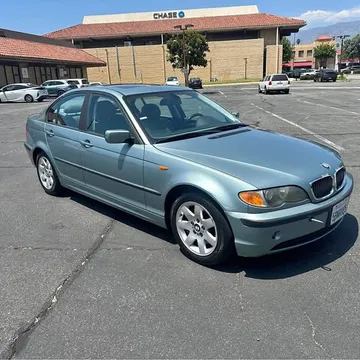 2003 BMW 3 Series 325i Sedan