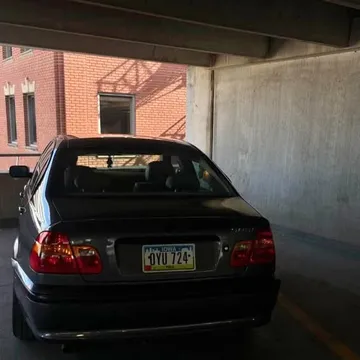 2003 BMW 3 Series 325i Sedan