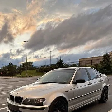 2003 BMW 3 Series 325i Sedan