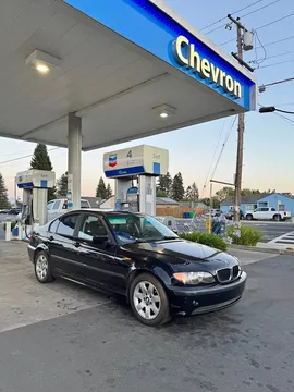 2003 BMW 3 Series 325i Sedan 4D