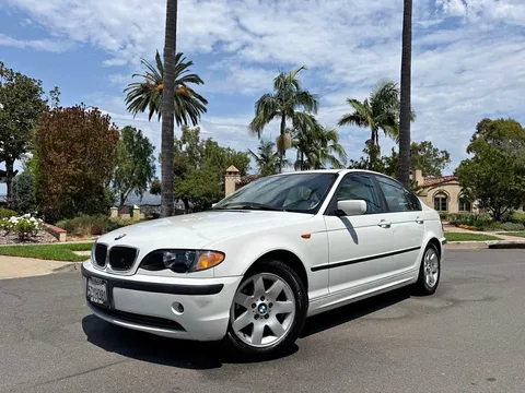 2003 BMW 3 Series 325i Sedan 4D