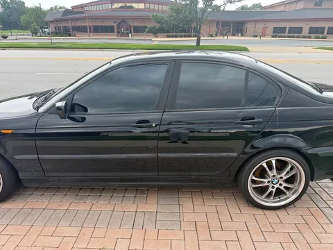 2003 BMW 3 Series 325i Sedan