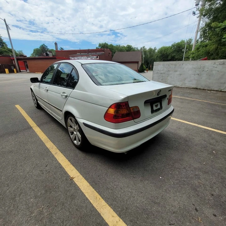 2003 BMW E46 3 Series - Image 3 of 17