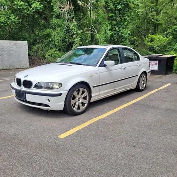 2003 BMW 3 Series 325i Sedan