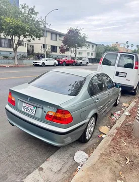 2003 BMW 3 Series 325i Sedan 4D