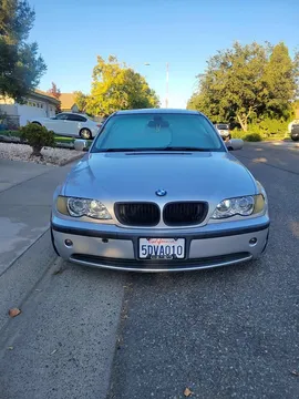 2003 BMW 3 Series 325i Sedan 4D