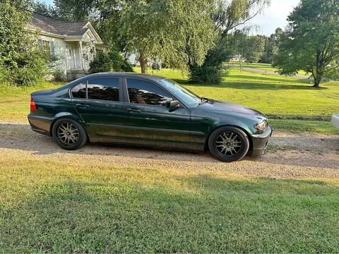 2003 BMW 3 Series 325i Sedan 4D