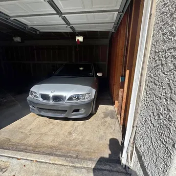 2003 BMW 3 Series 325i Sedan 4D