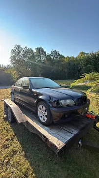 2003 BMW 3 Series 325i Sedan 4D