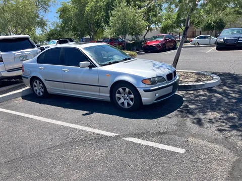 2003 BMW 3 Series 325i Sedan 4D