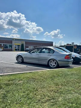 2003 BMW 3 Series 325i Sedan 4D