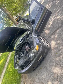 2003 BMW 3 Series 325i Sedan 4D