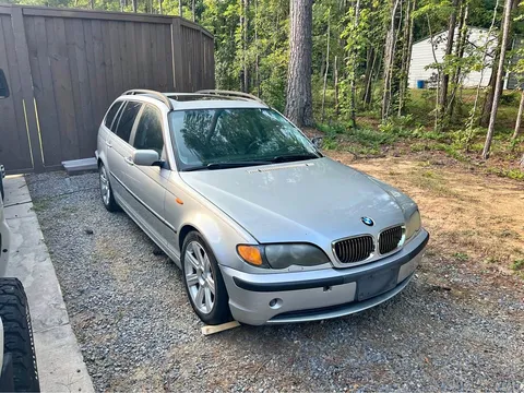 2003 BMW 3 Series 325i Wagon 4D