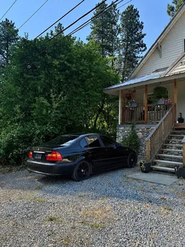 2003 BMW 3 Series 325xi Sedan 4D