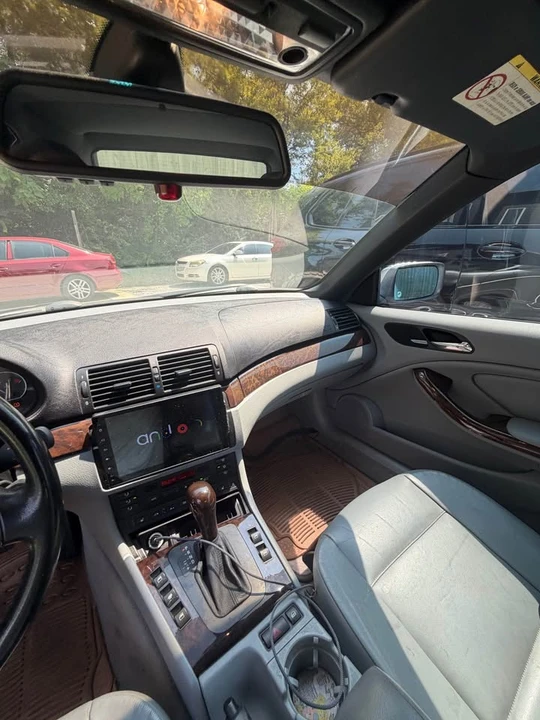2003 BMW E46 330i & 330Ci - Image 14 of 20