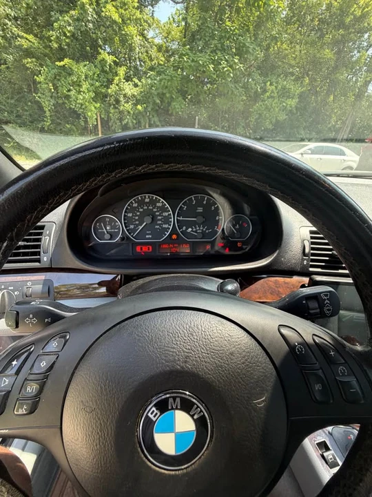2003 BMW E46 330i & 330Ci - Image 13 of 20