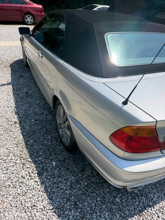 2003 BMW E46 330i & 330Ci - Image 11 of 20