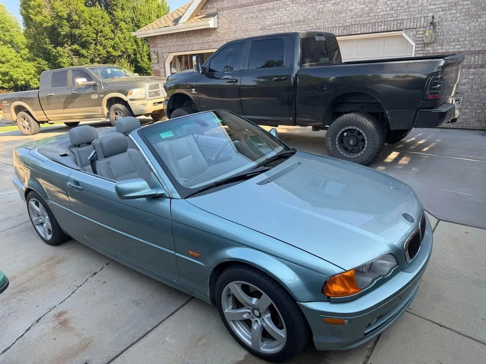 2003 BMW E46 330i & 330Ci - Image 2 of 7