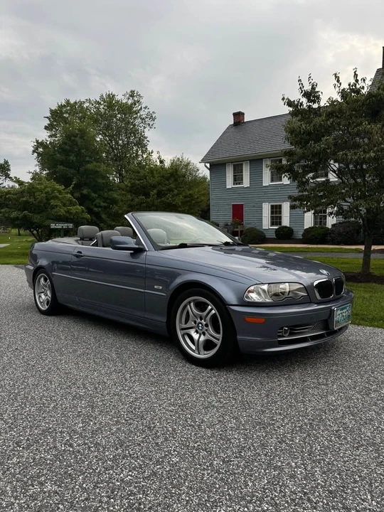 2003 BMW E46 330i & 330Ci - Image 3 of 10