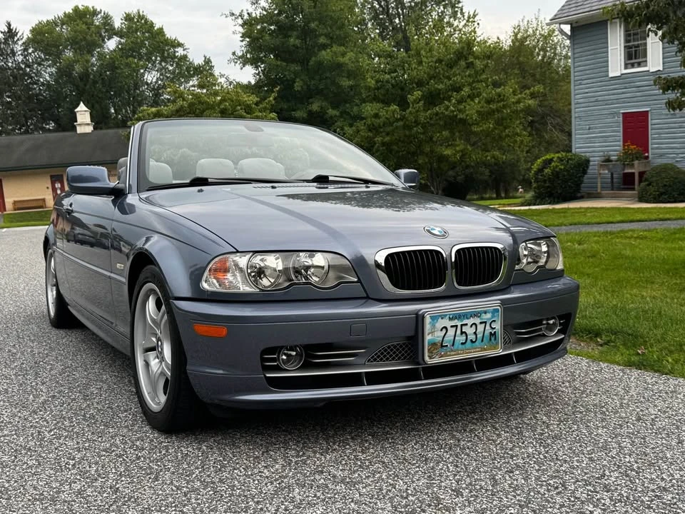 2003 BMW E46 330i & 330Ci - Image 9 of 10