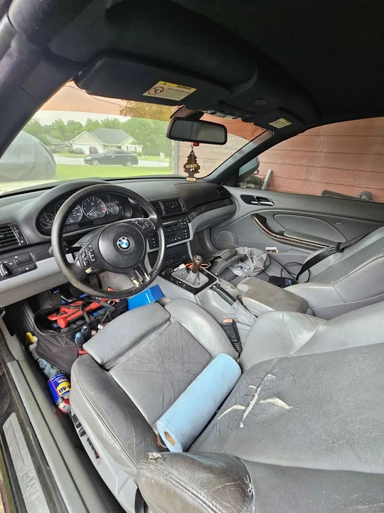 2003 BMW E46 330i & 330Ci - Image 5 of 6