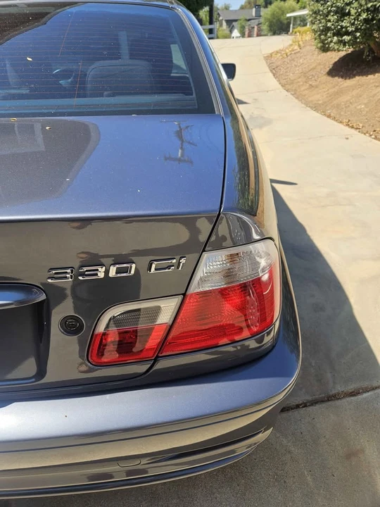 2003 BMW E46 330i & 330Ci - Image 9 of 10