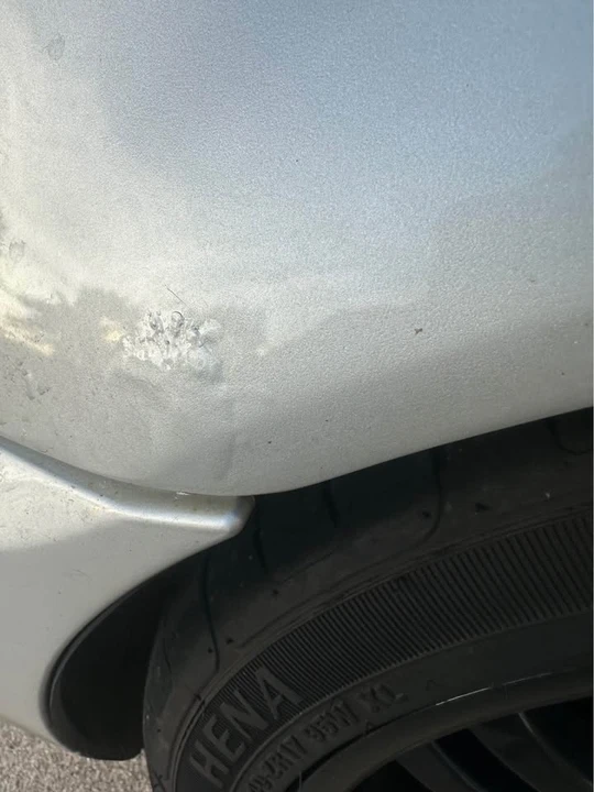 2003 BMW E46 330i & 330Ci - Image 9 of 19