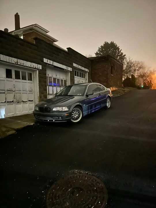 2003 BMW E46 330i & 330Ci - Image 3 of 7