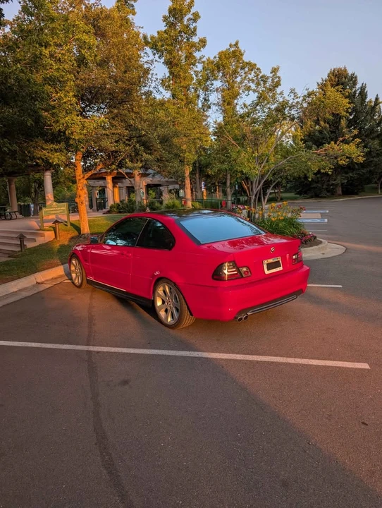 2003 BMW E46 330i & 330Ci - Image 6 of 7