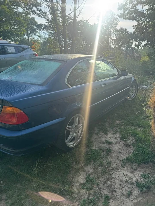 2003 BMW E46 330i & 330Ci - Image 9 of 9