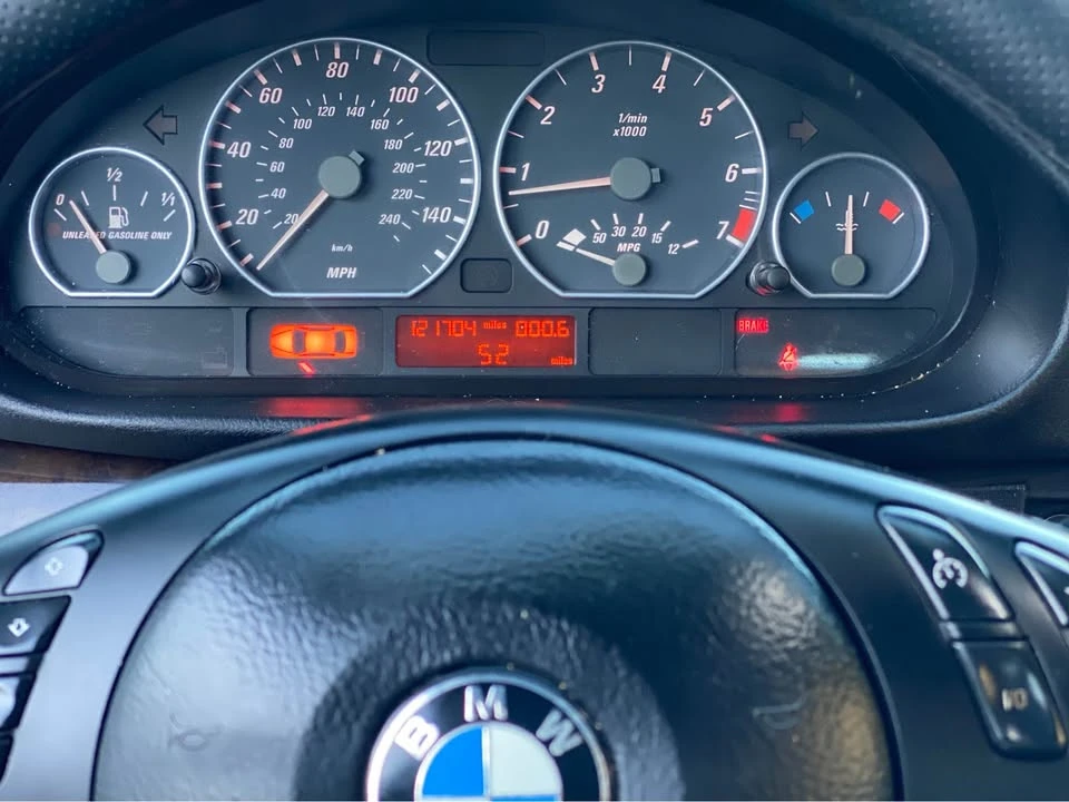 2003 BMW E46 330i & 330Ci - Image 11 of 12