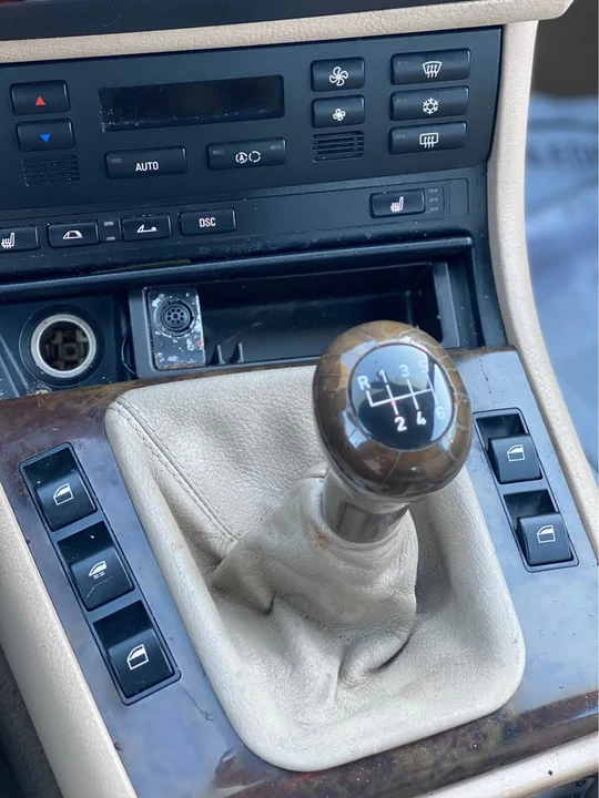 2003 BMW E46 330i & 330Ci - Image 12 of 12