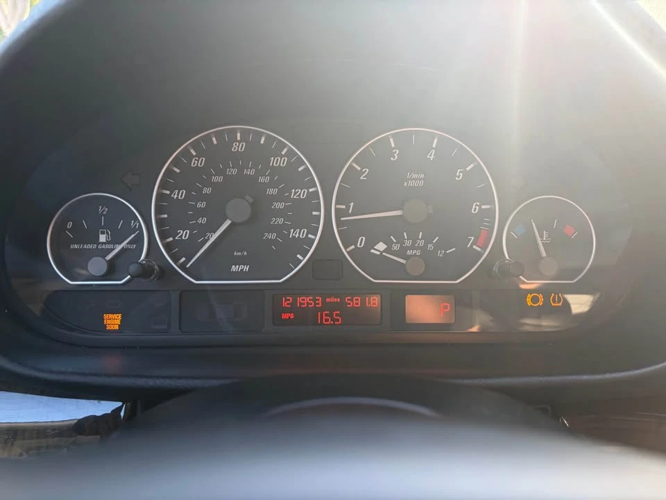 2003 BMW E46 330i & 330Ci - Image 11 of 17