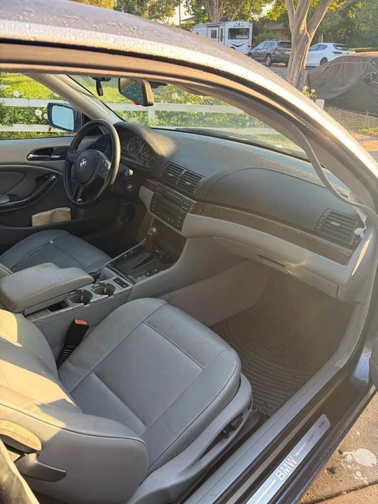 2003 BMW E46 330i & 330Ci - Image 15 of 17