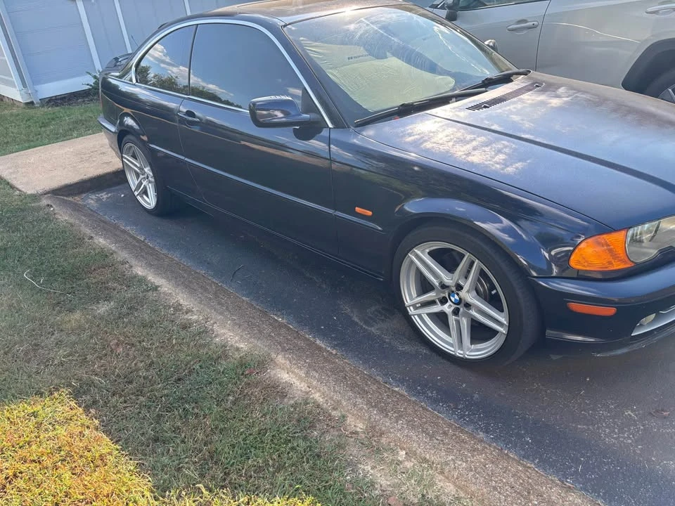 2003 BMW E46 330i & 330Ci - Image 2 of 8