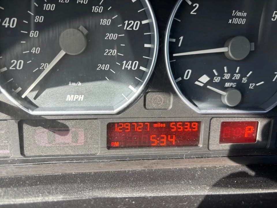 2003 BMW E46 330i & 330Ci - Image 8 of 8